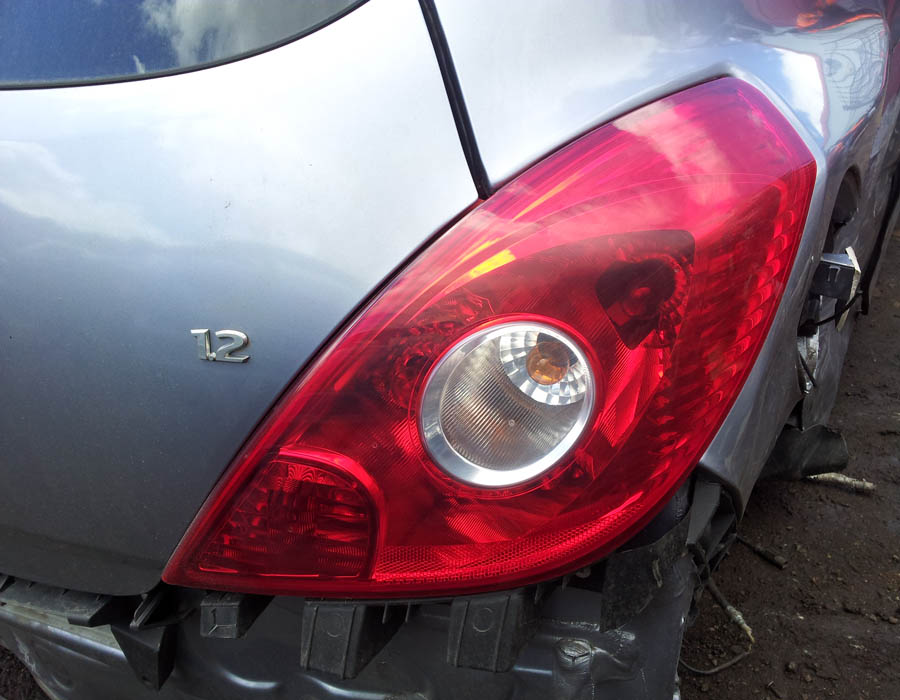 Vauxhall Corsa Design rear-light-drivers